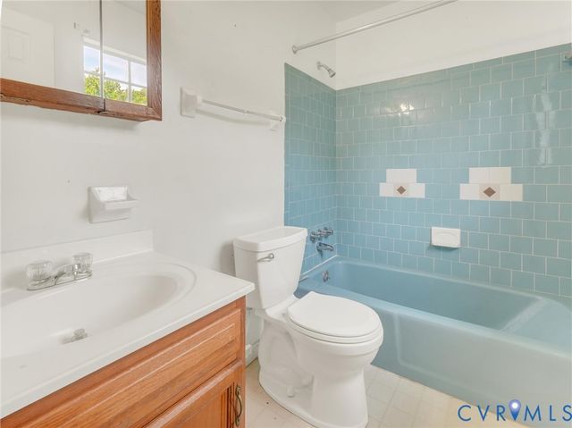 2905 Magnus Ln, Richmond, VA 23223