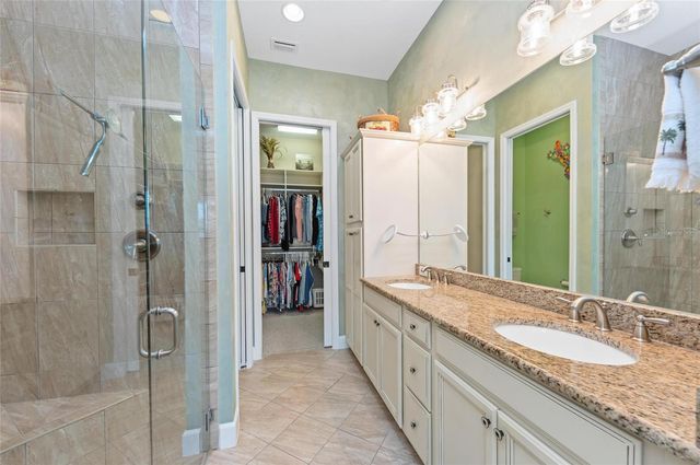 330 COMPASS POINT DRIVE 101, Bradenton, FL 34209