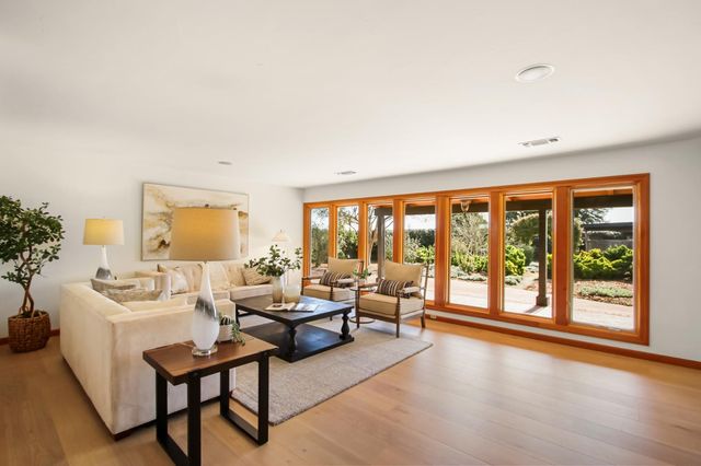 38385 Larue Way, Davis, CA 95616