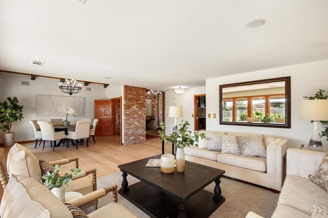 38385 Larue Way, Davis, CA 95616