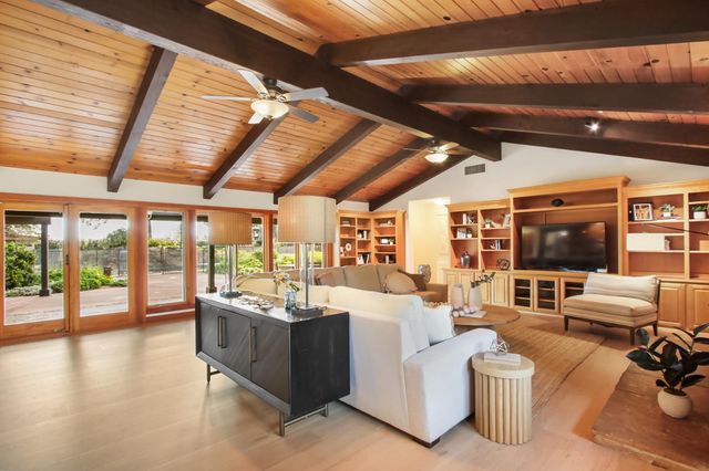 38385 Larue Way, Davis, CA 95616