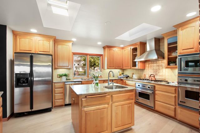 38385 Larue Way, Davis, CA 95616