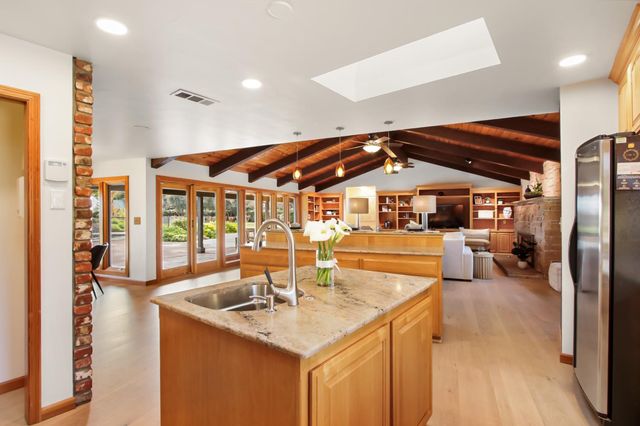 38385 Larue Way, Davis, CA 95616