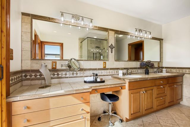 38385 Larue Way, Davis, CA 95616