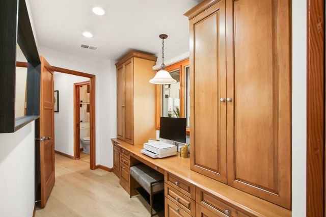 38385 Larue Way, Davis, CA 95616