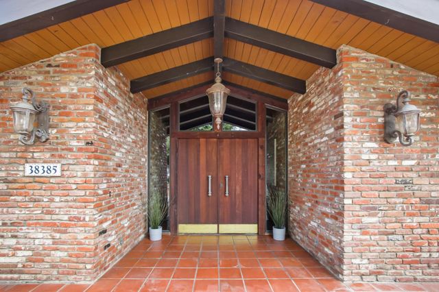 38385 Larue Way, Davis, CA 95616