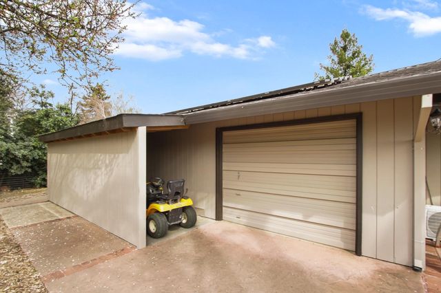 38385 Larue Way, Davis, CA 95616