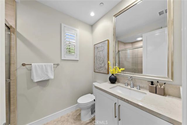130 Tomahawk, Irvine, CA 92618