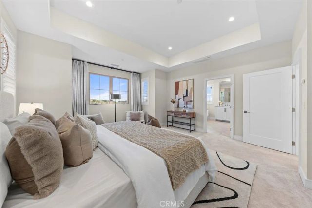 130 Tomahawk, Irvine, CA 92618