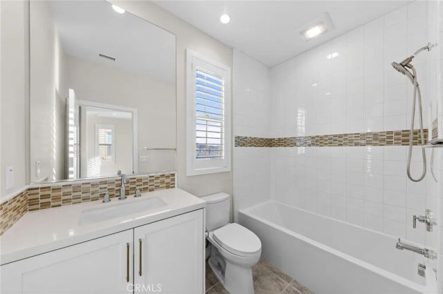 130 Tomahawk, Irvine, CA 92618