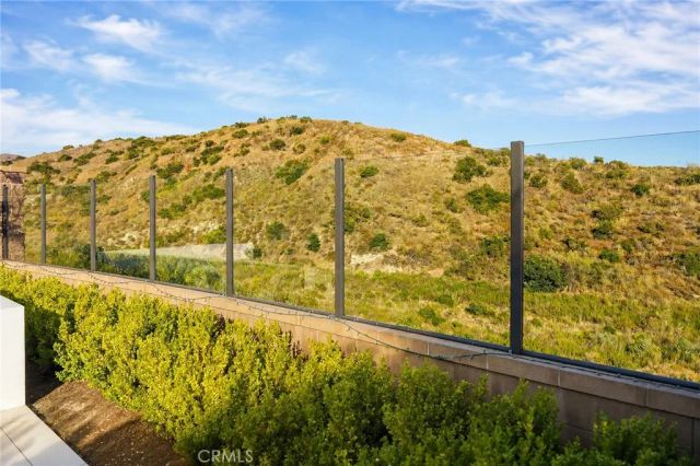 130 Tomahawk, Irvine, CA 92618
