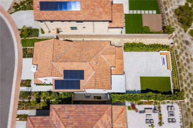 130 Tomahawk, Irvine, CA 92618
