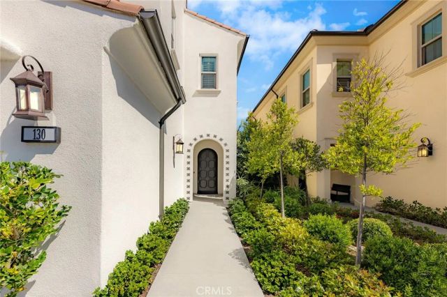 130 Tomahawk, Irvine, CA 92618