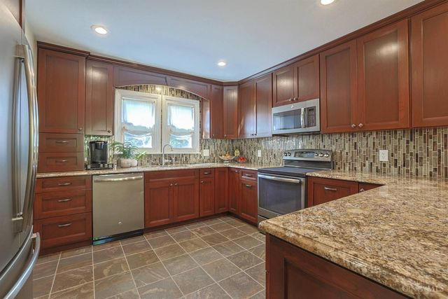 1081 Oysterbay Drive, Anderson Twp, OH 45255