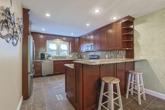 1081 Oysterbay Drive, Anderson Twp, OH 45255