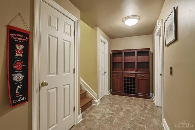 1081 Oysterbay Drive, Anderson Twp, OH 45255