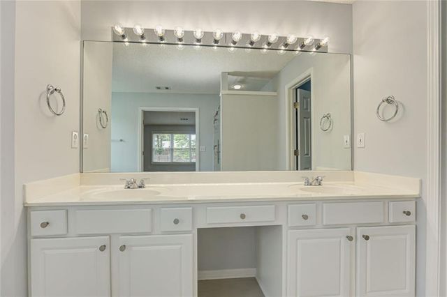 3855 Ruby Falls Drive, Duluth, GA 30097