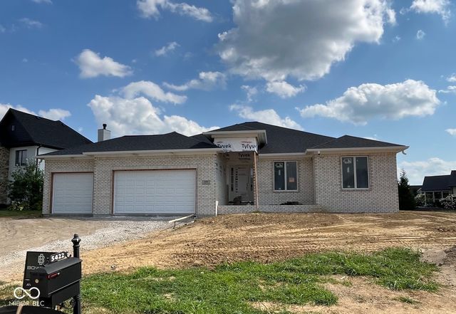 5421 Camden Lane, Greenwood, IN 46143