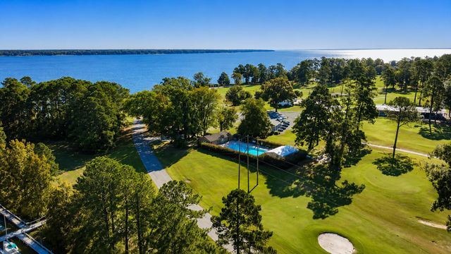 115 Wateree Drive, Santee, SC 29142