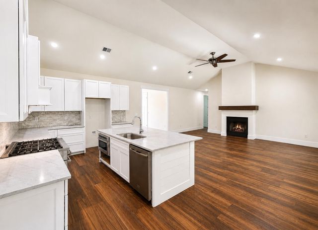 115 Wateree Drive, Santee, SC 29142