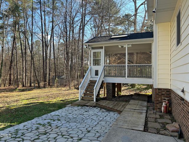 5608 Frenchmans Creek Drive, Durham, NC 27713