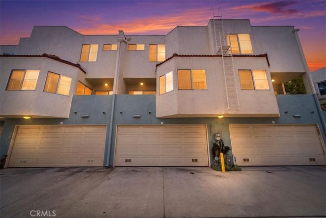 5455 Sylmar 1402, Sherman Oaks, CA 91401