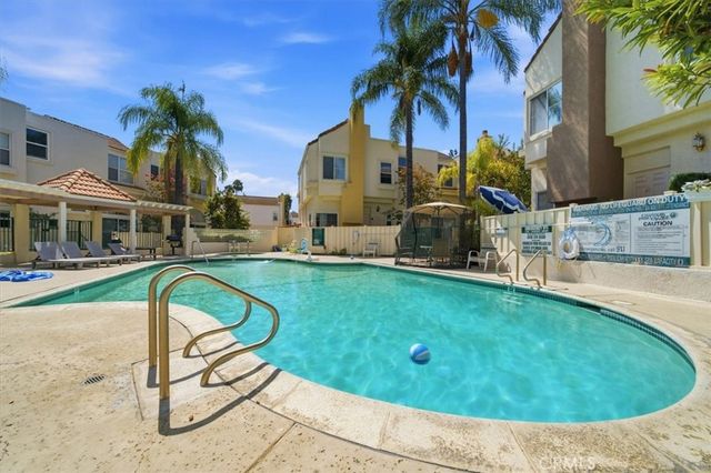 5455 Sylmar 1402, Sherman Oaks, CA 91401