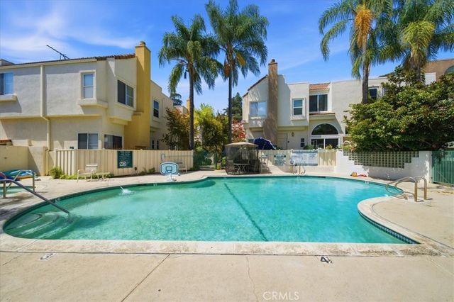 5455 Sylmar 1402, Sherman Oaks, CA 91401