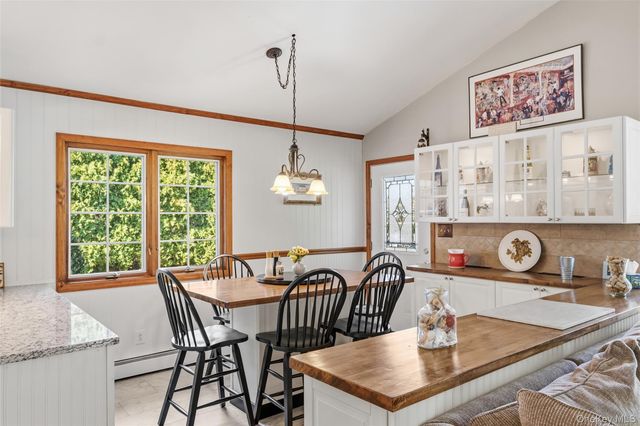 1035 Theresa Drive, Mattituck, NY 11952