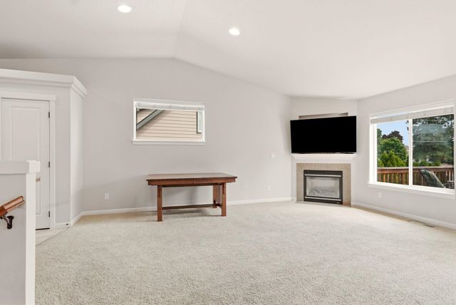 6906 N NAPA St, Spokane, WA 99217