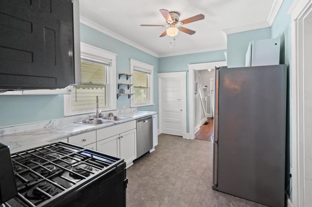 35 E 40th Street, Latonia, KY 41015