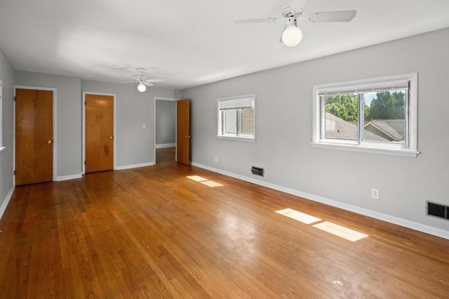 35 E 40th Street, Latonia, KY 41015