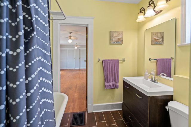 35 E 40th Street, Latonia, KY 41015