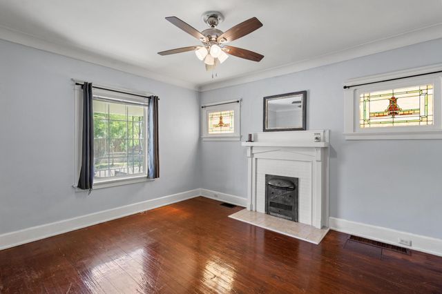 35 E 40th Street, Latonia, KY 41015