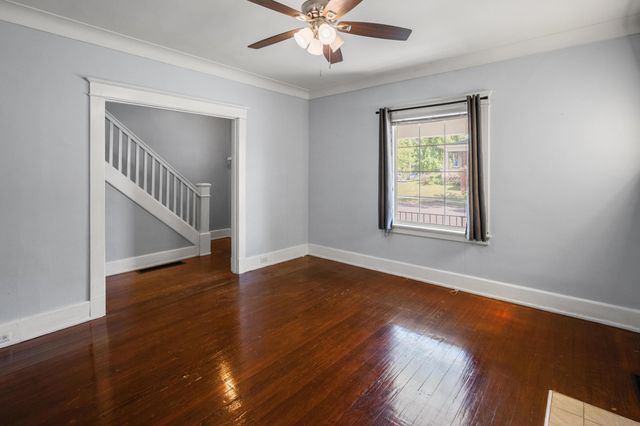 35 E 40th Street, Latonia, KY 41015