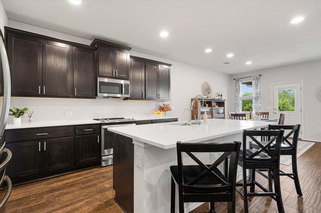 513 Limestone RD, Liberty Hill, TX 78642