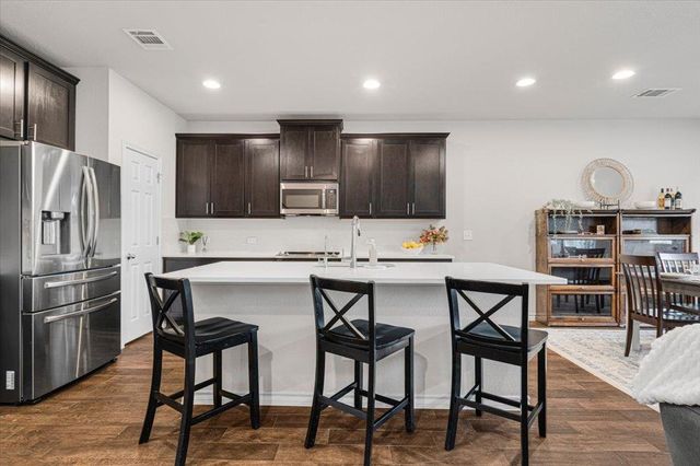 513 Limestone RD, Liberty Hill, TX 78642