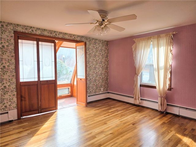 473 River Road, Lincoln, RI 02865