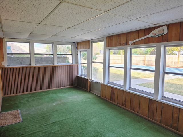 473 River Road, Lincoln, RI 02865