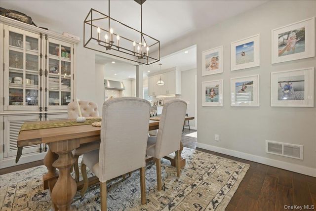 98 Vincent Place, Lynbrook, NY 11563