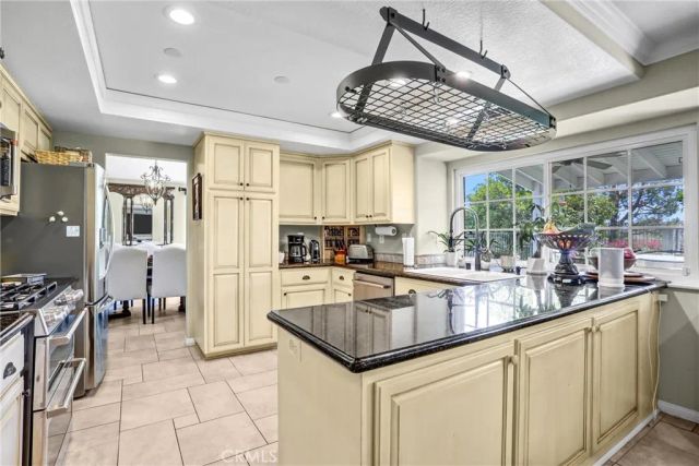 5787 Ridgeway Rd, Rancho Cucamonga, CA 91701