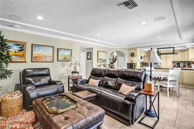 5787 Ridgeway Rd, Rancho Cucamonga, CA 91701