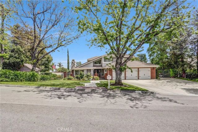 5787 Ridgeway Rd, Rancho Cucamonga, CA 91701