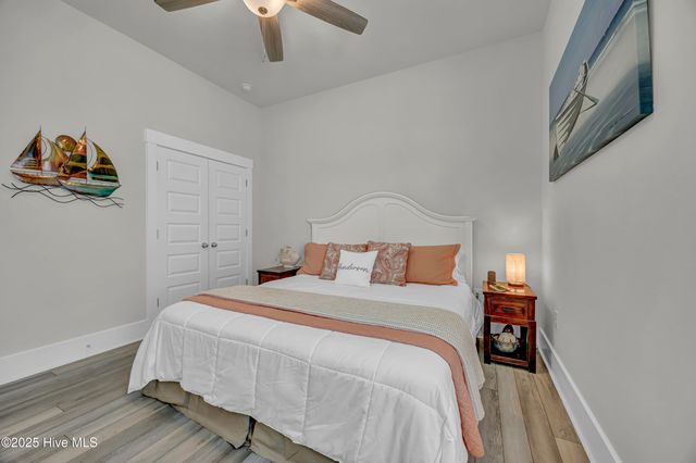 9150 Village Lake Drive, Calabash, NC 28467