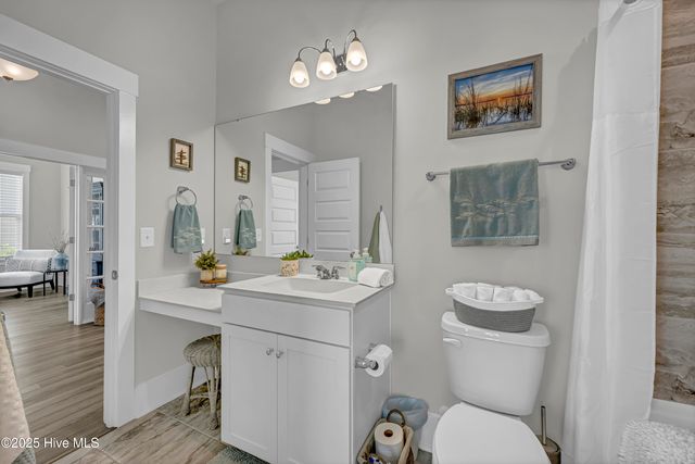 9150 Village Lake Drive, Calabash, NC 28467
