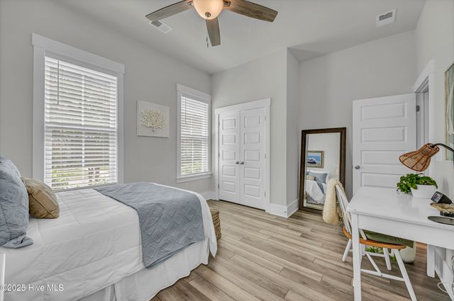 9150 Village Lake Drive, Calabash, NC 28467