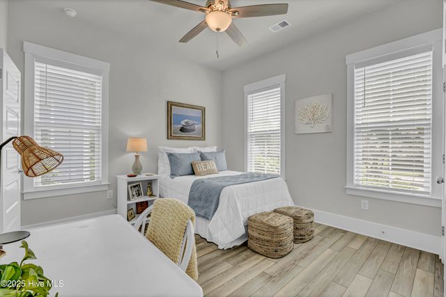 9150 Village Lake Drive, Calabash, NC 28467