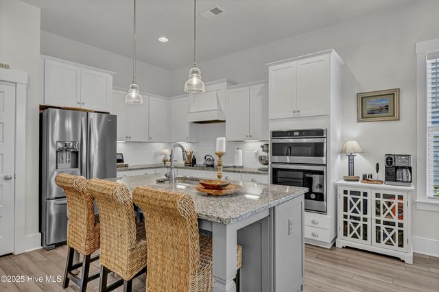 9150 Village Lake Drive, Calabash, NC 28467