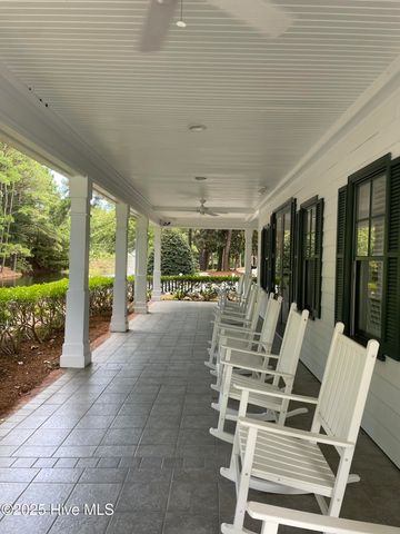 9150 Village Lake Drive, Calabash, NC 28467