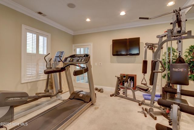9150 Village Lake Drive, Calabash, NC 28467